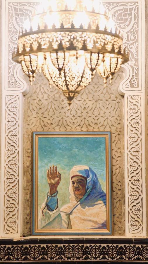 Riad Amelia : Lalla Nora Room Tetouan Bagian luar foto